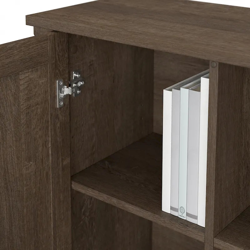 Meuble de rangement rustique en bois avec portes et étagères ouvertes, couleur bois flotté
