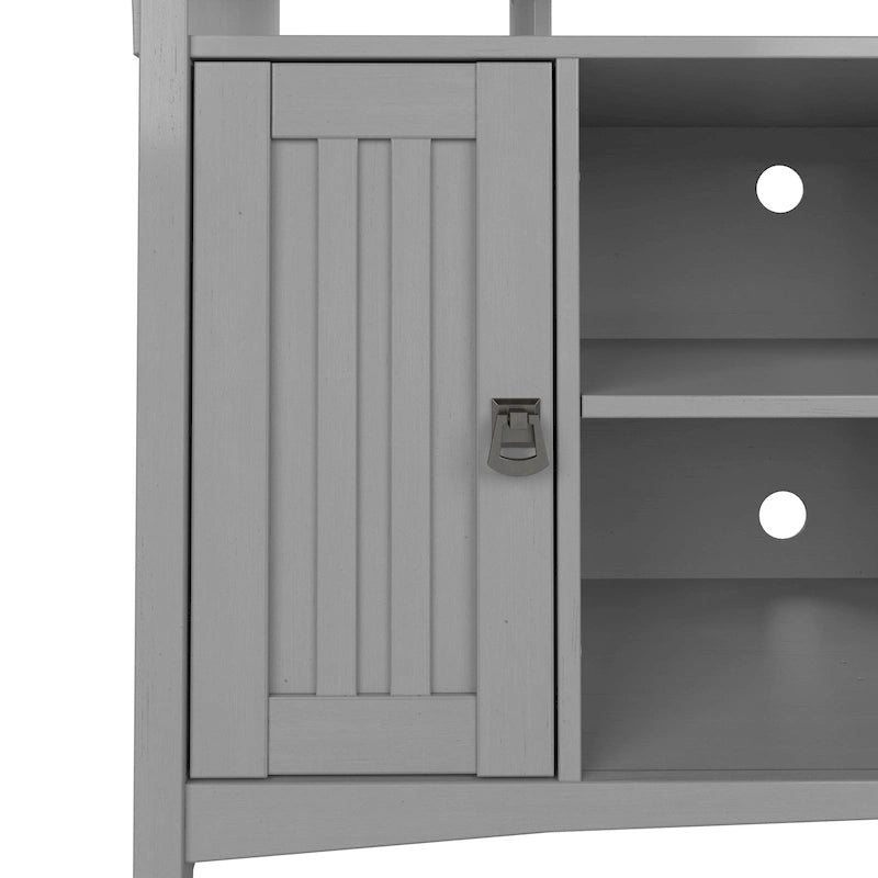 Meuble de rangement rustique en bois avec portes et étagères ouvertes, couleur bois flotté