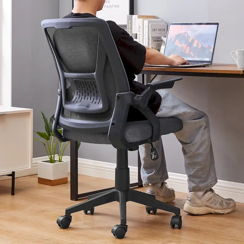 Chaise de bureau pivotante à dossier mi-haut en maille avec hauteur et accoudoirs réglables