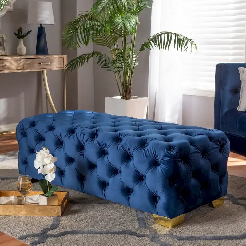 Banc Pouf capitonné en velours avec pieds dorés, plusieurs coloris disponibles