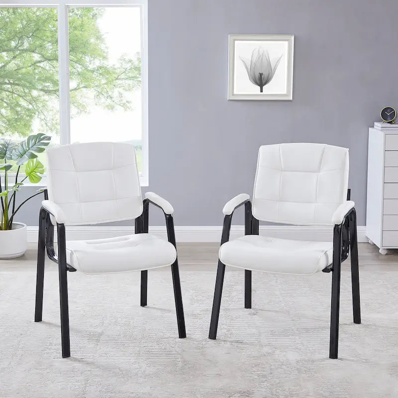 Chaise de bureau en similicuir rembourrée avec accoudoirs et structure métallique