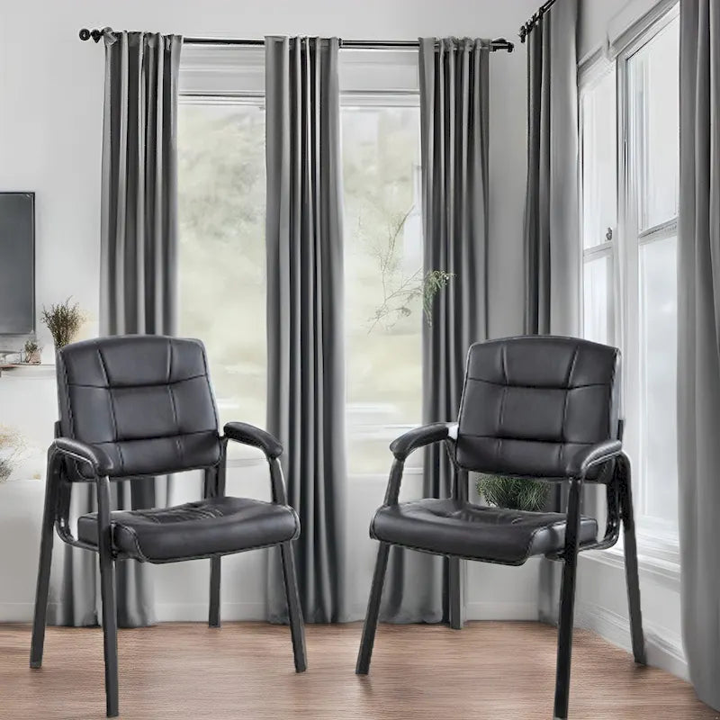 Chaise de bureau en similicuir rembourrée avec accoudoirs et structure métallique