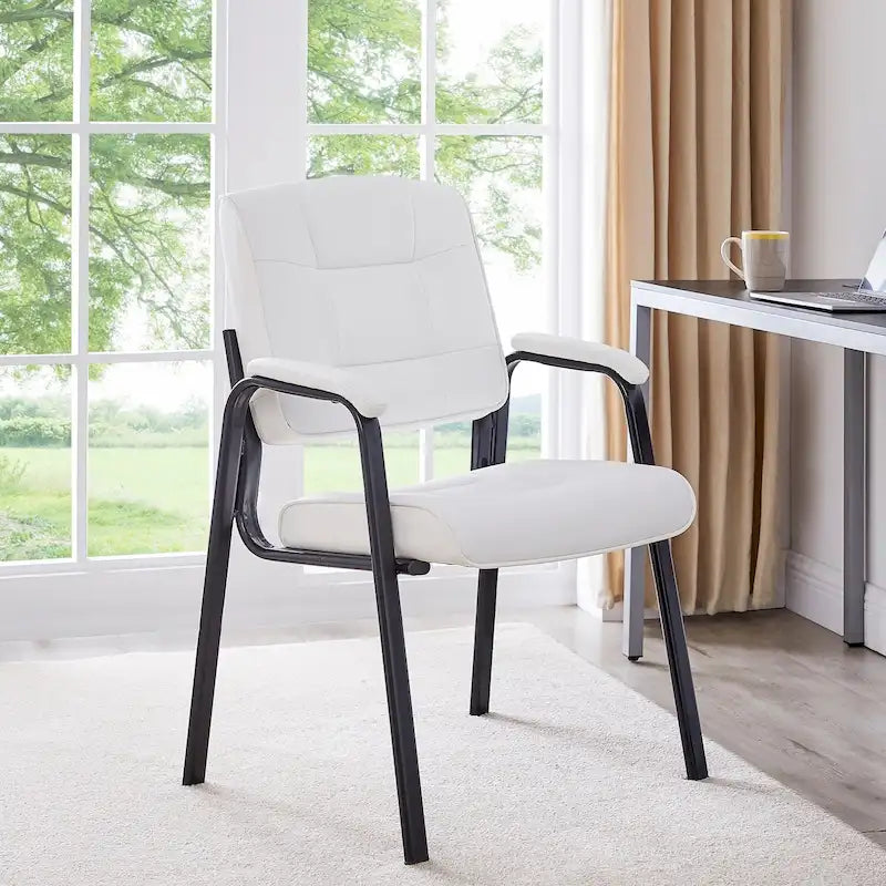 Chaise de bureau en similicuir rembourrée avec accoudoirs et structure métallique