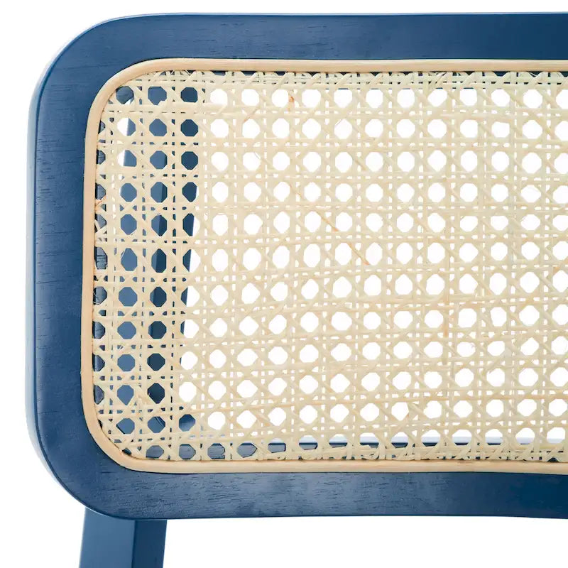 Chaise de salle à manger moderne du milieu du siècle avec dossier en cannage et cadre en bois massif
