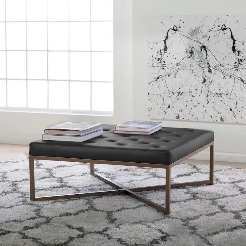 Pouf de cocktail carré en cuir reconstitué touffeté avec cadre en métal thermolaqué