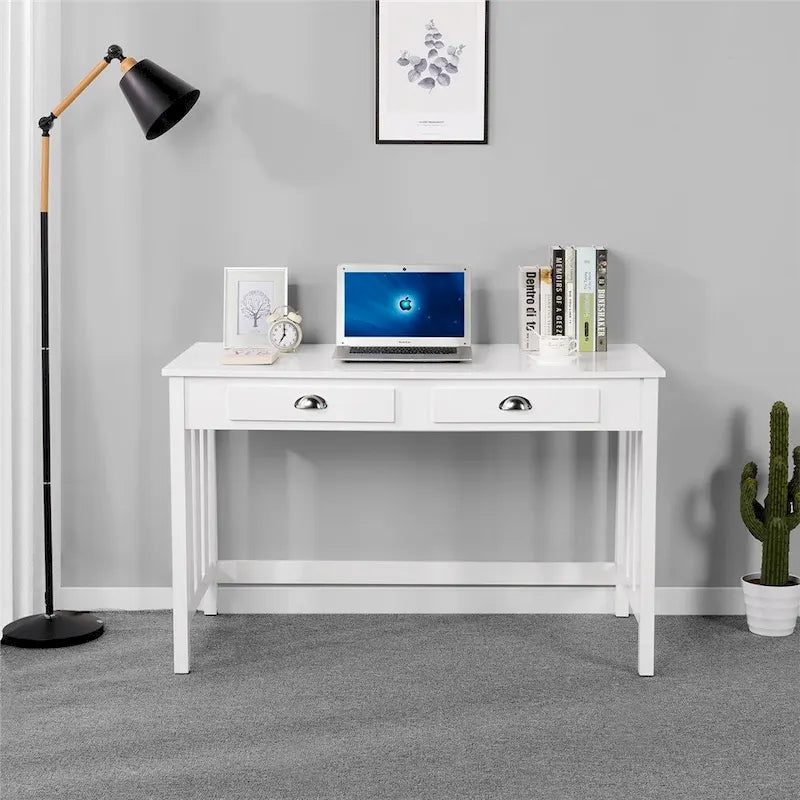 Bureau blanc avec organiseur hutch, 4 tiroirs et pieds en bois de pin