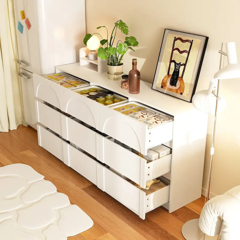 Commode à 6 tiroirs blanche avec façade arquée