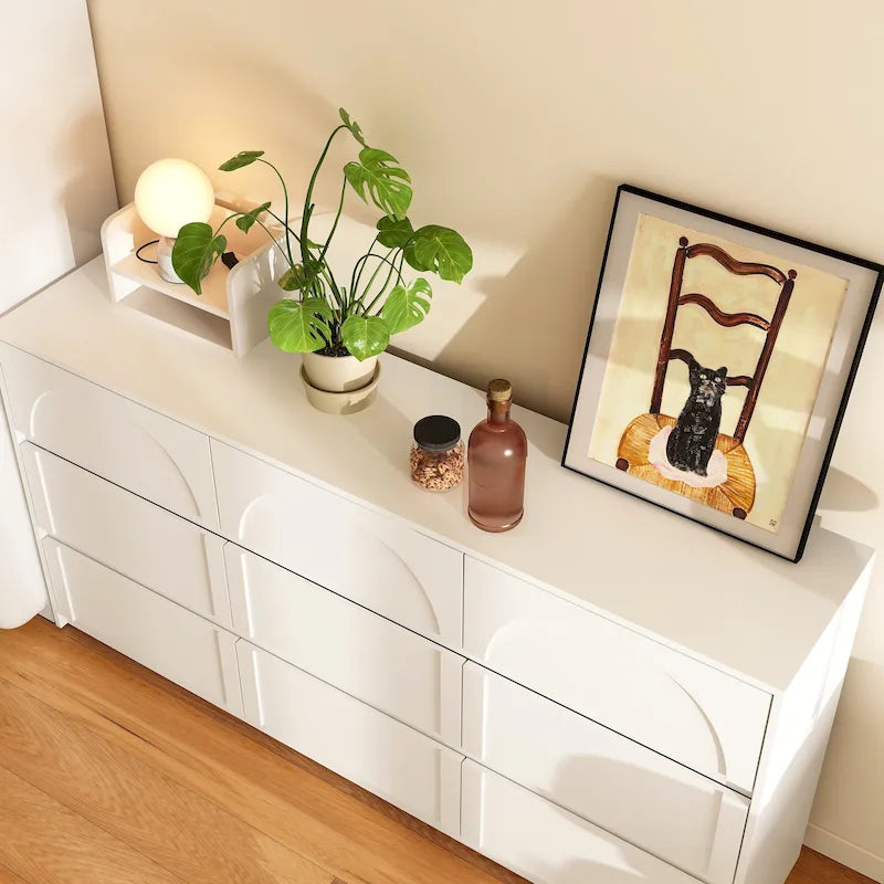 Commode à 6 tiroirs blanche avec façade arquée